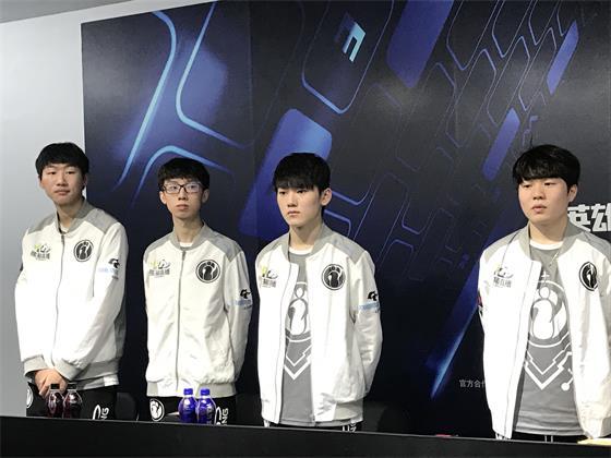 亚马尔完全 亚马尔完全