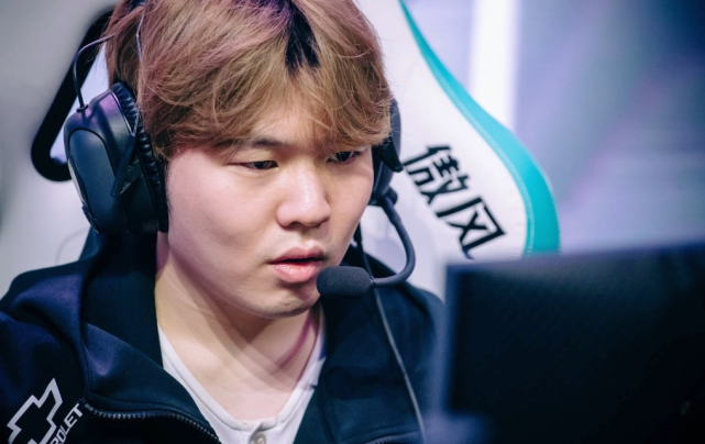 前效力的俱 前效力的俱